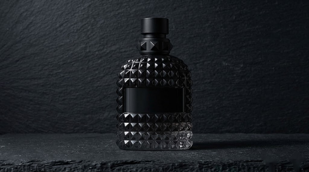 valentino perfume born in roma men bottle